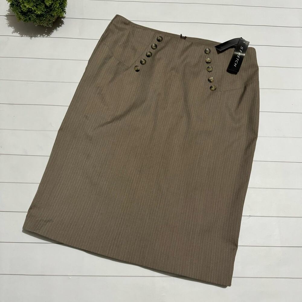 BCX‎ NWT Brown Tan Pin Stripe Pencil Skirt Women’s Size Medium